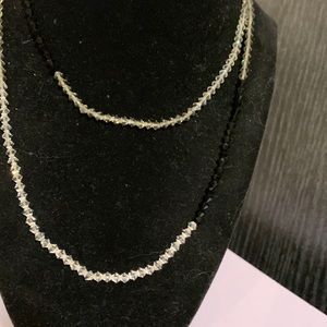 Gorgeous necklace 34”
